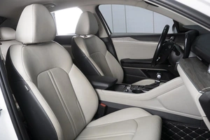 Седан Kia K5 2021 года, 2950000 рублей, Омск