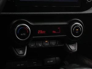 Хетчбэк Kia Rio X 2020 года, 1889000 рублей, Тюмень