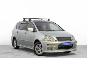Минивэн Toyota Ipsum 2001 года, 689000 рублей, Барнаул