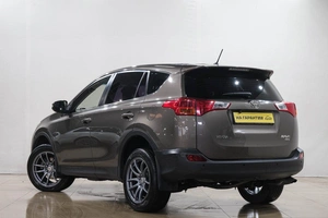 Внедорожник Toyota RAV4 2014 года, 1999000 рублей, Новокузнецк