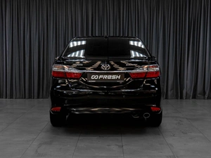 Седан Toyota Camry 2015 года, 2219000 рублей, Тюмень