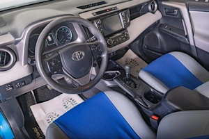 Внедорожник Toyota RAV4 2017 года, 2779000 рублей, Томск