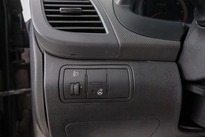 Седан Hyundai Solaris 2015 года, 889000 рублей, Красноярск