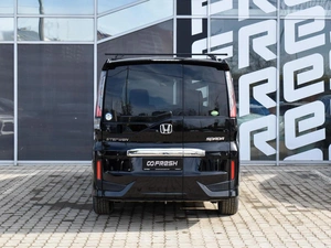 Минивэн Honda Stepwgn Spada 2019 года, 2398000 рублей, Краснодар