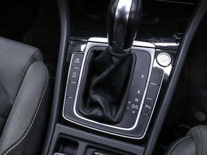 Универсал Volkswagen Golf 2015 года, 1300000 рублей, Красноярск