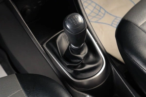 Седан Hyundai Solaris 2016 года, 949000 рублей, Тюмень