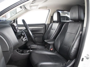 Внедорожник Mitsubishi Outlander 2013 года, 1480000 рублей, Омск