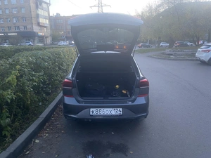 Лифтбек Volkswagen Polo 2020 года, 1600000 рублей, Красноярск