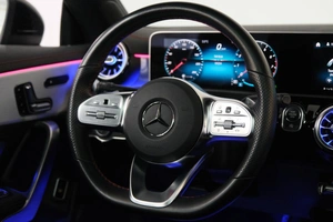 Седан Mercedes-benz CLA-класс 2020 года, 4249000 рублей, Омск