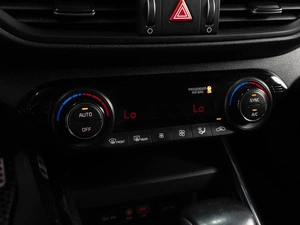 Седан Kia Cerato 2019 года, 1650000 рублей, Тюмень