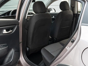 Хетчбэк Kia Rio X-Line 2018 года, 1690000 рублей, Краснодар