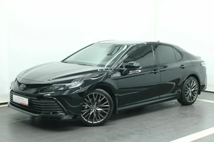 Седан Toyota Camry 2021 года, 3650000 рублей, Красноярск