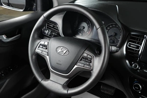 Седан Hyundai Solaris 2021 года, 1619000 рублей, Тюмень