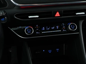Седан Hyundai Sonata 2021 года, 2450046 рублей, Москва