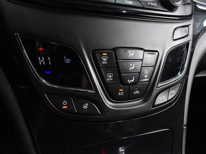 Седан Opel Insignia 2014 года, 1310000 рублей, Воронеж