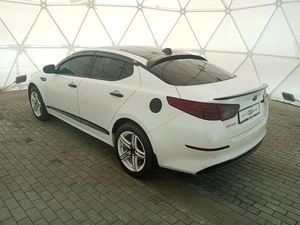Седан Kia Optima 2014 года, 1200000 рублей, Клинцы