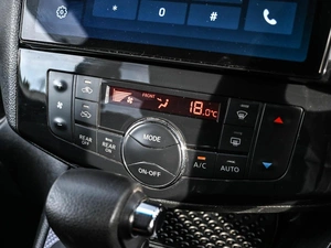 Минивэн Nissan Serena 2014 года, 1477000 рублей, Кирилловка