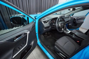Внедорожник Toyota RAV4 2019 года, 3578000 рублей, Красноярск