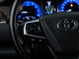Седан Toyota Camry 2017 года, 2349900 рублей, Москва
