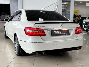 Седан Mercedes-benz E-класс 2011 года, 1687000 рублей, Солонцы