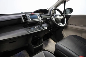 Минивэн Honda Freed 2010 года, 1189000 рублей, Новосибирск