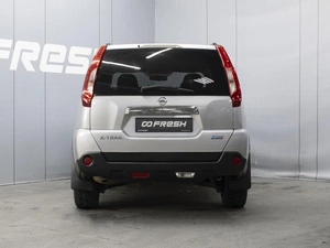 Внедорожник Nissan X-Trail 2012 года, 1240000 рублей, Омск