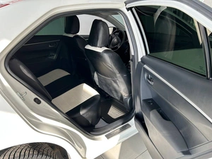 Седан Toyota Corolla 2018 года, 1885000 рублей, Смоленск