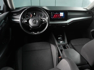 Лифтбек Skoda Octavia 2021 года, 1750000 рублей, Красный Пахарь
