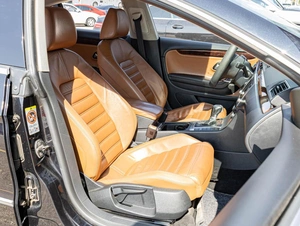 Седан Volkswagen Passat CC 2011 года, 1369000 рублей, Краснодар