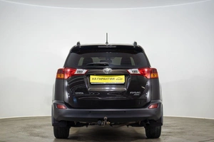 Внедорожник Toyota RAV4 2014 года, 2149000 рублей, Оренбург