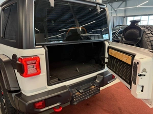 Внедорожник Jeep Wrangler 2022 года, 5500000 рублей, Павловская Слобода