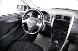 Седан Toyota Corolla 2007 года, 809000 рублей, Пермь