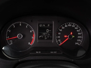 Седан Volkswagen Polo 2018 года, 1219000 рублей, Воронеж
