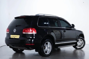 Внедорожник Volkswagen Touareg 2007 года, 1399000 рублей, Челябинск
