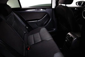 Седан Volkswagen Jetta 2013 года, 959000 рублей, Пермь