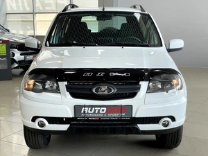 Внедорожник Chevrolet Niva 2020 года, 897000 рублей, Солонцы