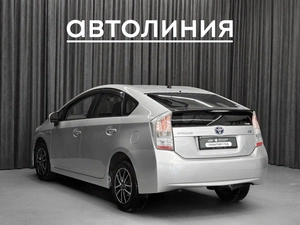Лифтбек Toyota Prius 2010 года, 895000 рублей, Красноярск