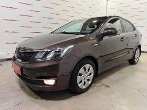 Седан Kia Rio 2016 года, 935000 рублей, Красноярск