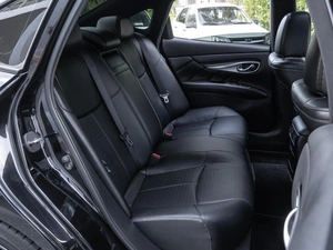 Седан Infiniti Q70 2014 года, 1940000 рублей, Волгоград
