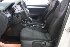 Лифтбек Skoda Octavia 2014 года, 1299000 рублей, Омск