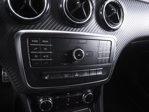 Внедорожник Mercedes-benz GLA-класс 2019 года, 2160000 рублей, Ростов-на-Дону