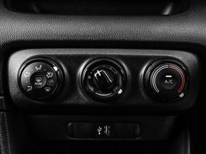 Хетчбэк Toyota Yaris 2021 года, 1549000 рублей, Кирилловка