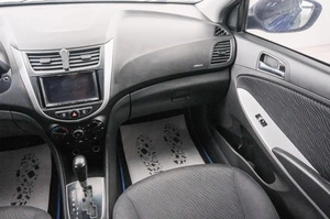 Седан Hyundai Solaris 2013 года, 899000 рублей, Красноярск