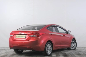 Седан Hyundai Avante 2012 года, 949000 рублей, Кемерово