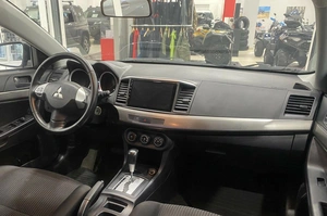 Седан Mitsubishi Lancer 2013 года, 1045000 рублей, Красноярск
