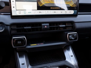 Внедорожник Toyota RAV4 2026 года, 4895000 рублей, Краснодар