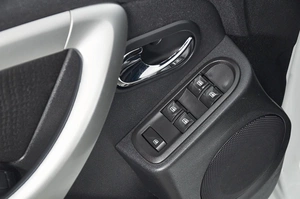 Внедорожник Nissan Terrano 2016 года, 1329000 рублей, Красноярск