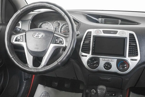 Хетчбэк Hyundai i20 2010 года, 529000 рублей, Кемерово