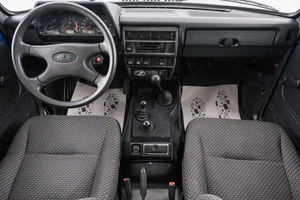 Внедорожник ВАЗ (LADA) 4x4 (Нива) 2011 года, 639000 рублей, Красноярск