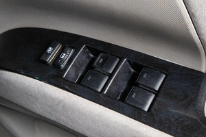 Минивэн Toyota Estima 2006 года, 1369000 рублей, Сургут